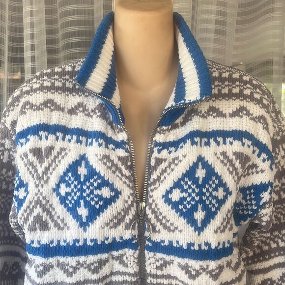 Urban Outfitters Scout Shrunken Snowflake Zip Front Sweater Women’s XS - Picture 6 of 7